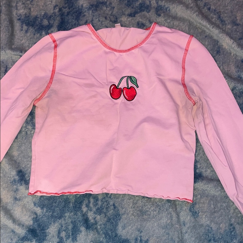 SHEIN Light Pink Cherry Detail Crop Top